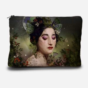 Coin Purse .. Gaia